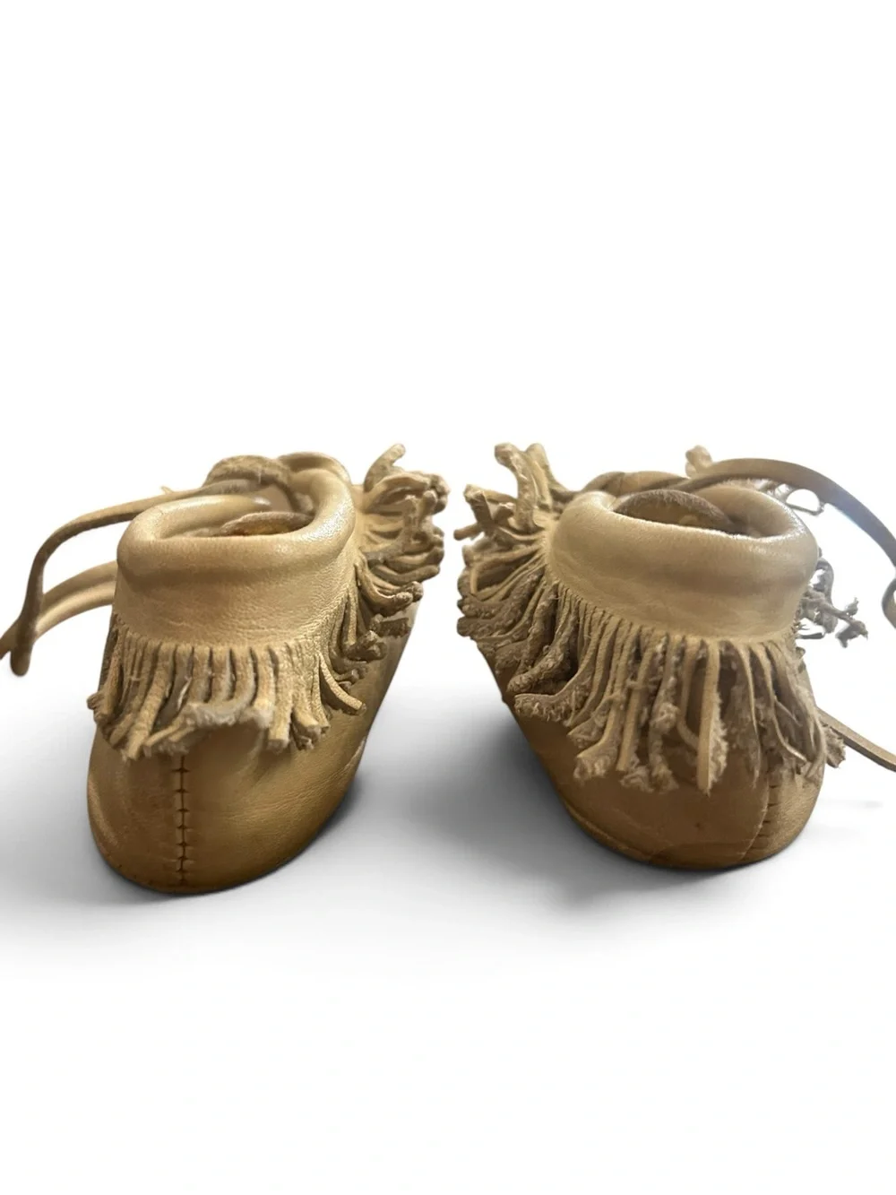 Vintage Baby 6.5 Fringe Moccasin Shoes in Cream with Bead Detail